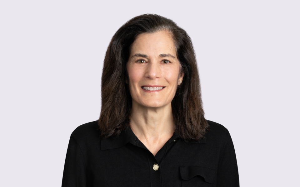 Susan Corcoran Headshot